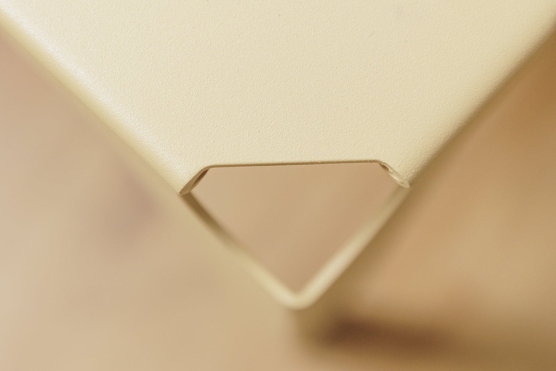 Tabourets Pontivy acier de couleur beige