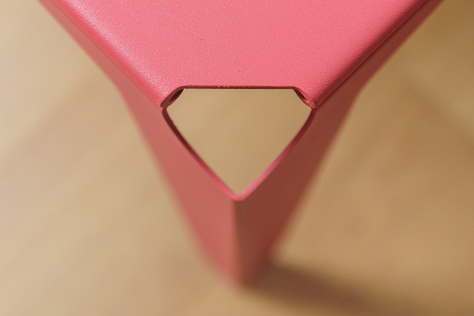Tabouret Pontivy acier de couleur rose