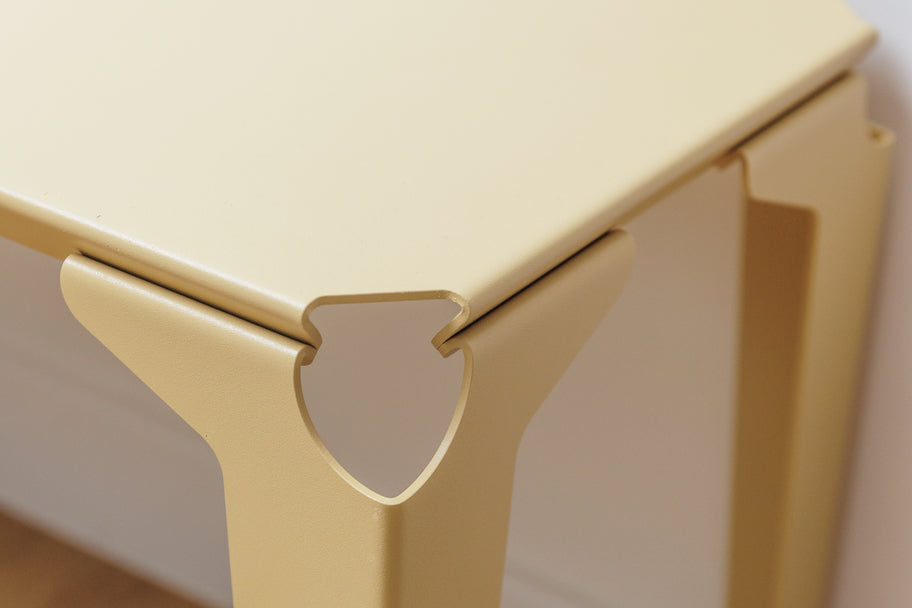 Banc acier thermolaqué beige Toulouse - Atelier percheron