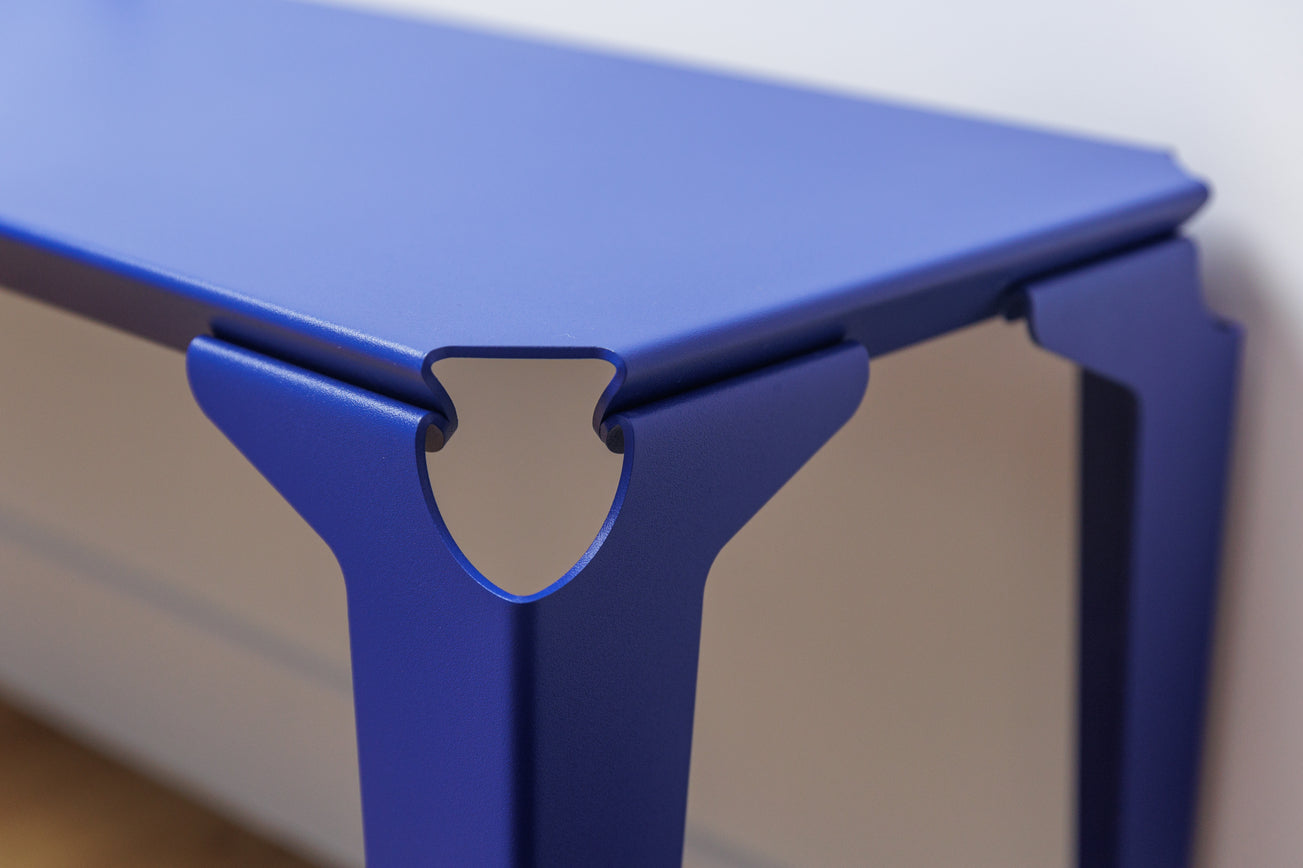 Banc acier thermolaqué bleu outremer Toulouse - Atelier percheron