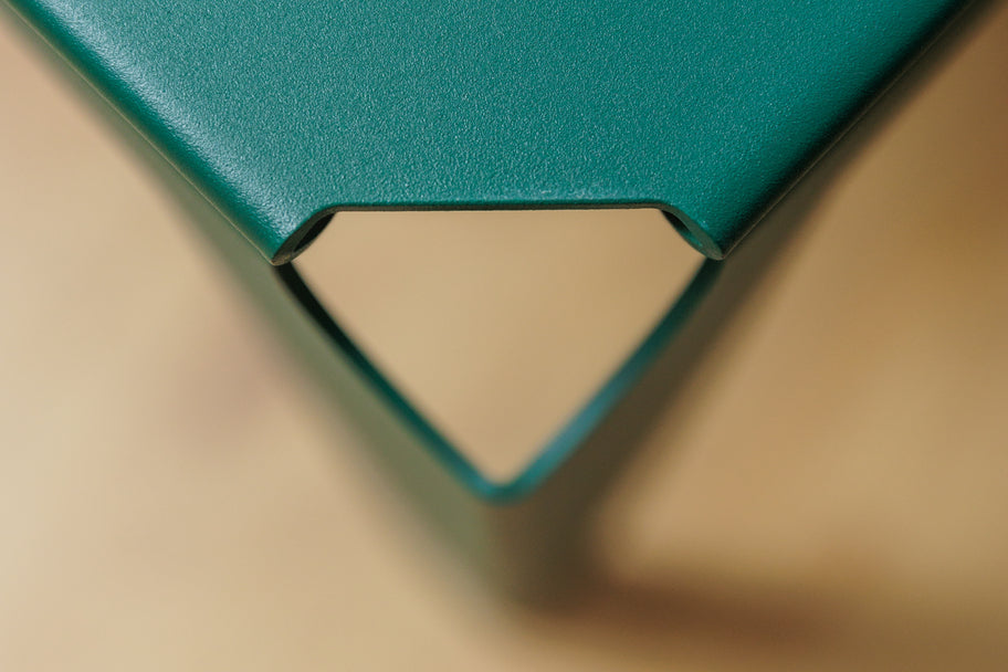 Banc acier thermolaqué vert mousse Toulouse - Atelier percheron