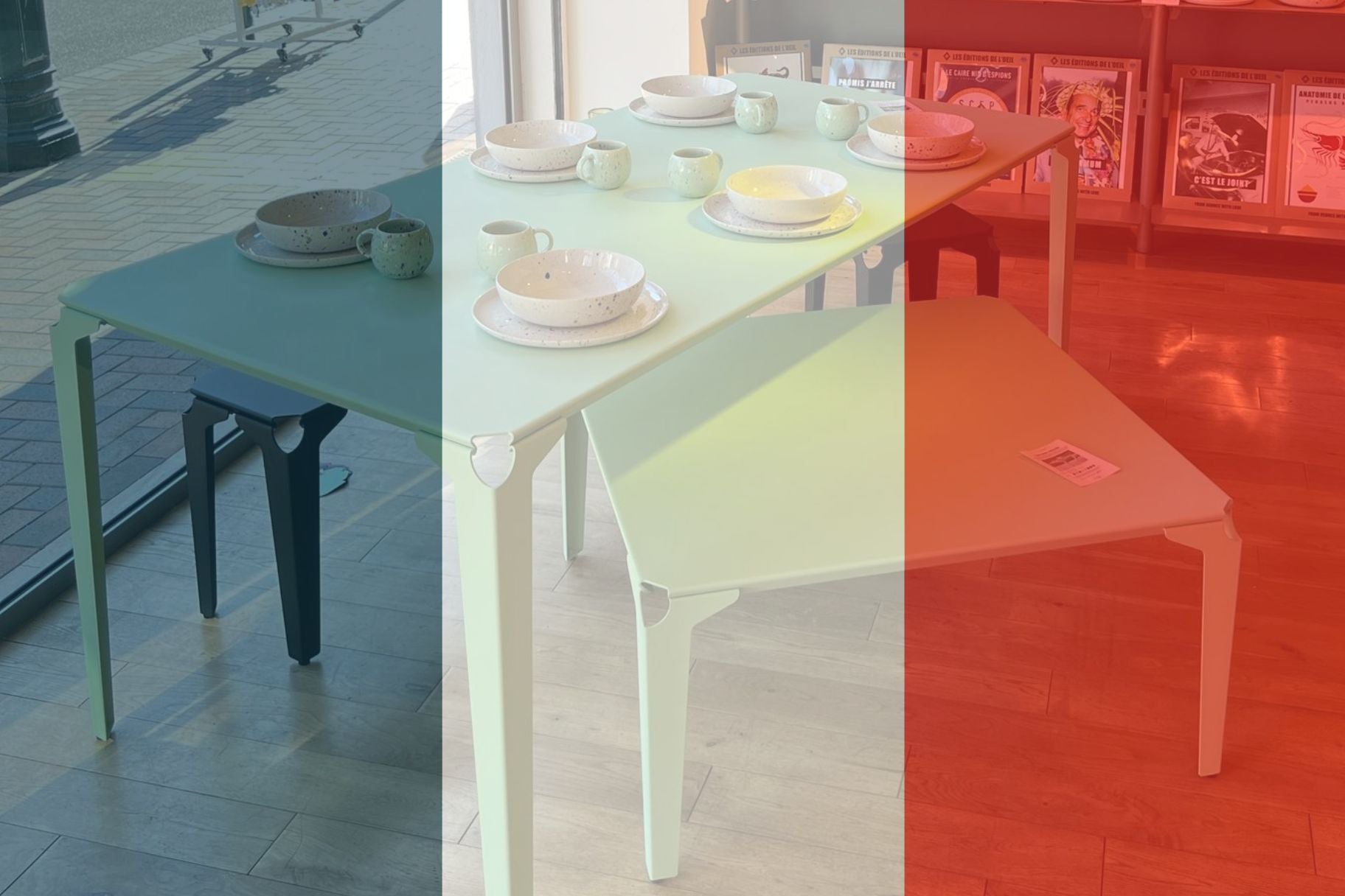 table en acier thermolaquée dans un drapeau français en transparence