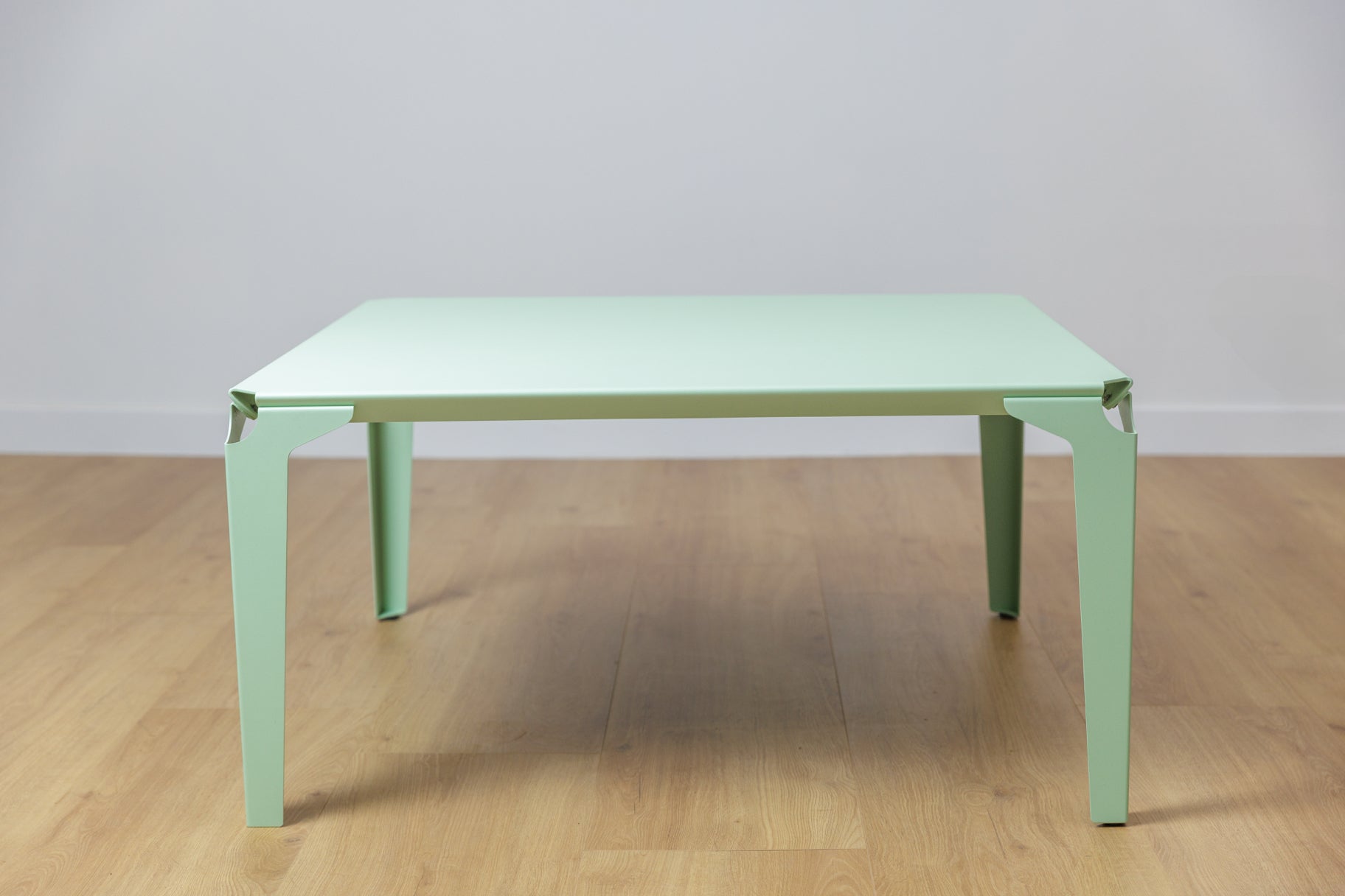 Table basse jullouville couleur vert pastel