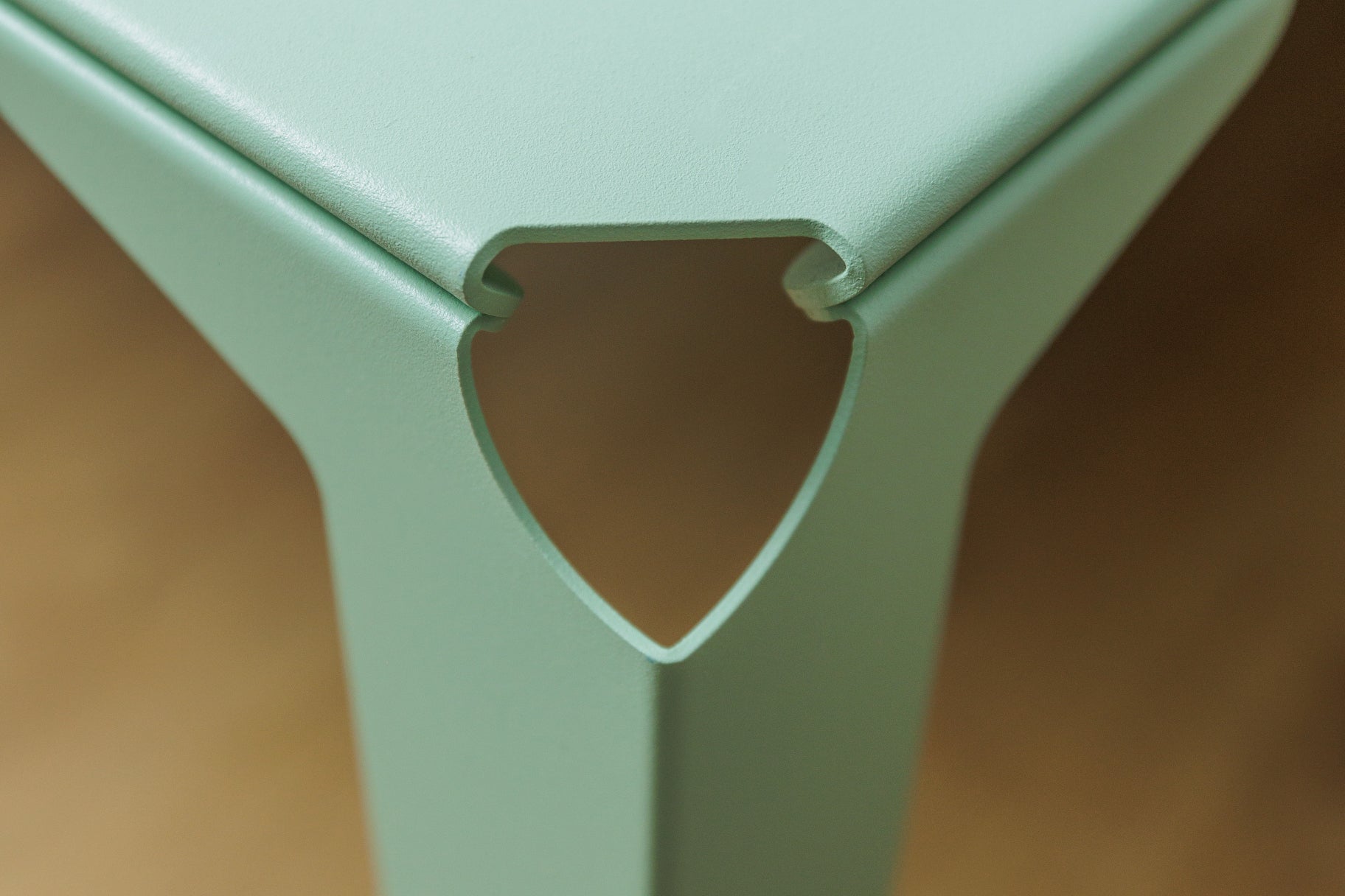 Table basse jullouville couleur vert pastel