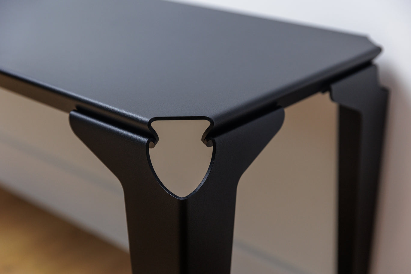 Banc acier thermolaqué noir Toulouse - Atelier percheron